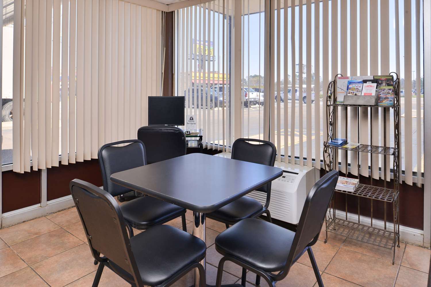 Americas Best Value Inn-West Monroe 4/9