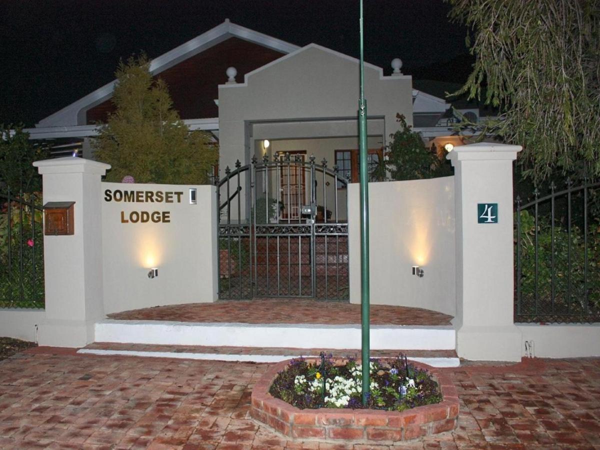 Somerset Lodge Montagau 1/64