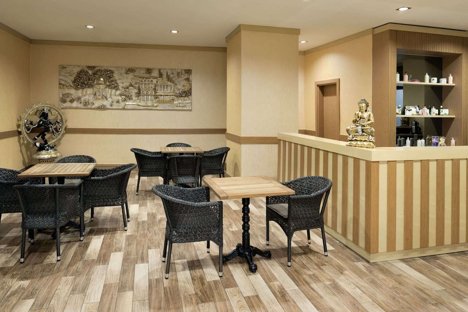 Ramada Hotel & Suites by Wyndham Istanbul Sisli 41/51