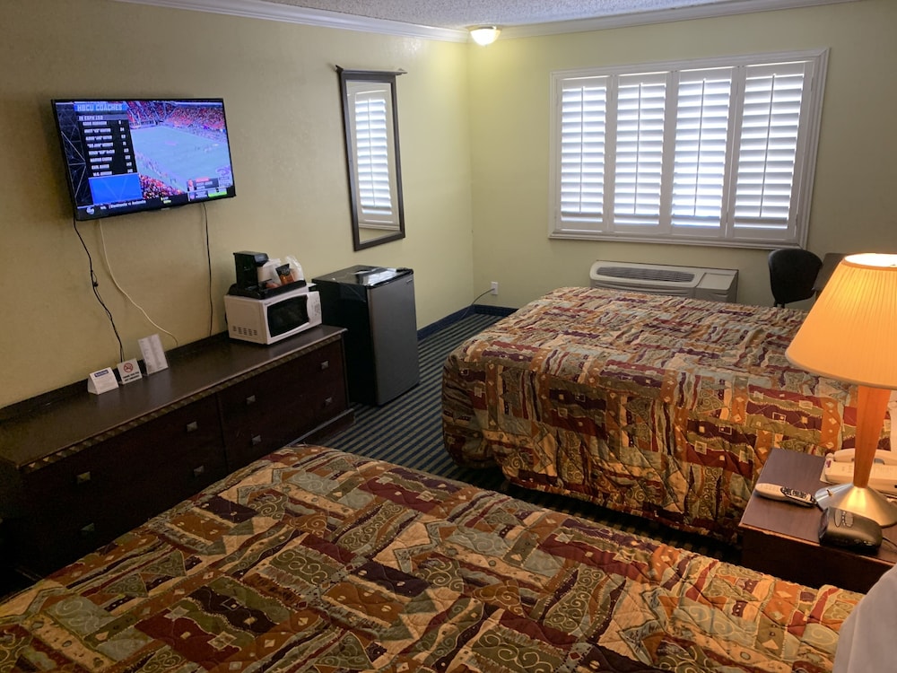 Travelodge by Wyndham Odessa 22/30