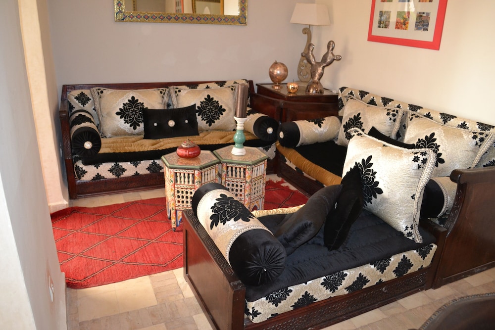 Riad Bayti 37/56