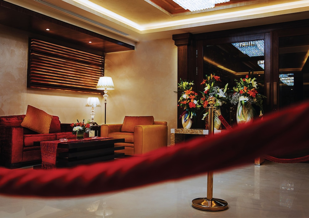 Seven Roses Hotel 3/49