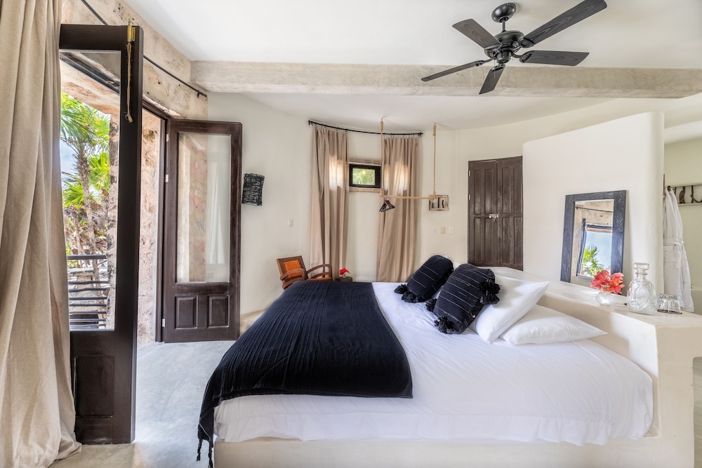 NEST Tulum 11/50