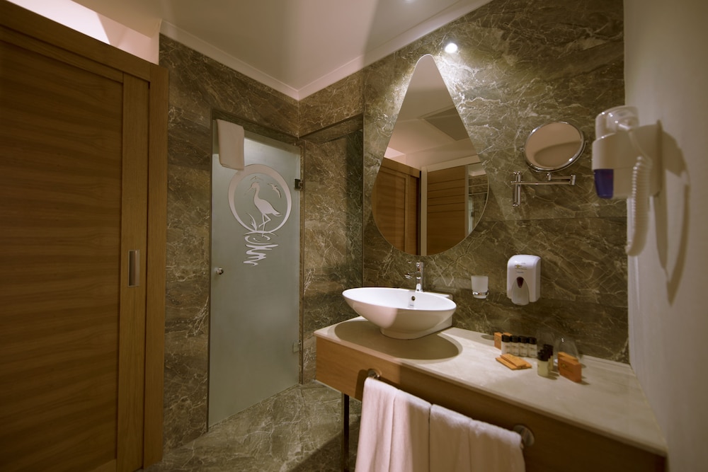 Port Nature Luxury Resort Hotel and Spa 24/63