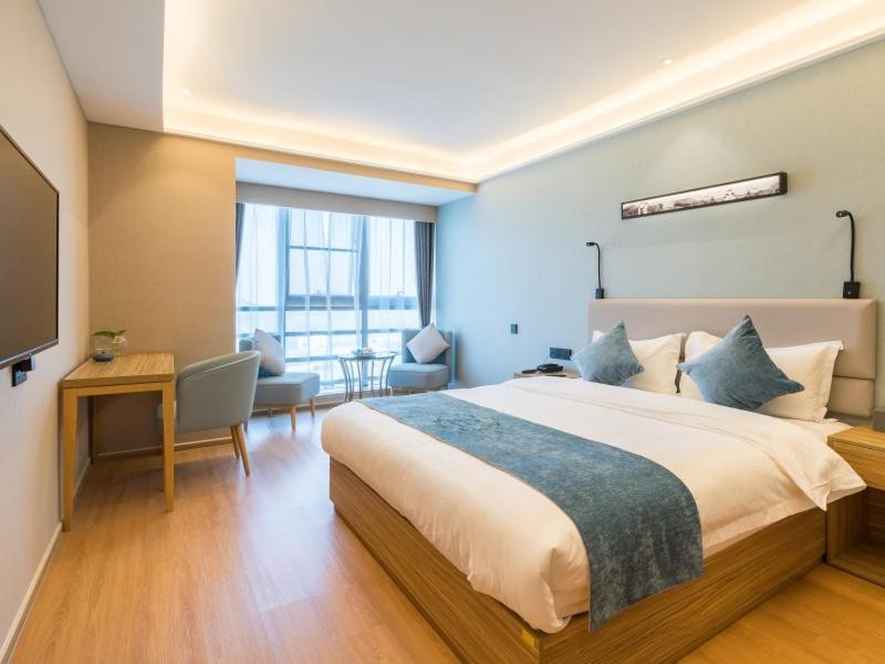 GreenTree Eastern Xuzhou High Speed Railway Station West Exit Station Hotel 4/60