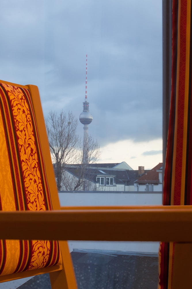 Hotel Kastanienhof Berlin 72/75