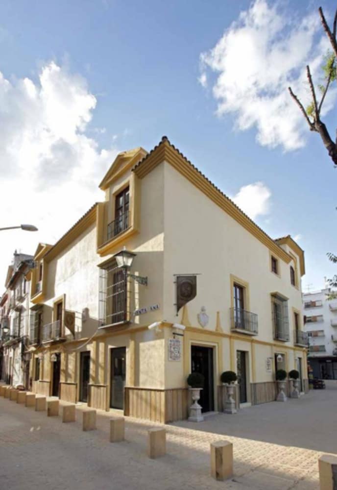 Sacristia de Santa Ana Boutique 2/40