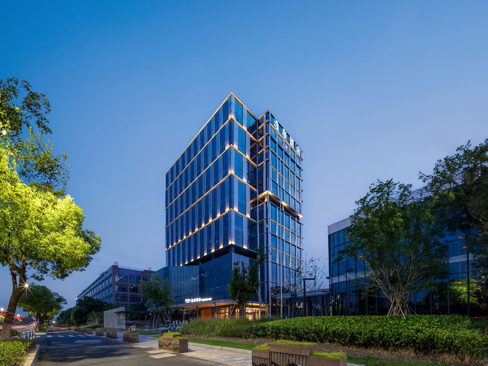 UrCove by Hyatt Hangzhou Xiaoshan Jiangnan Technology City 1/50