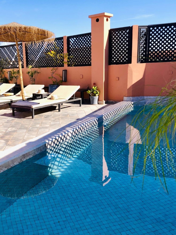 Riad 64 44/48