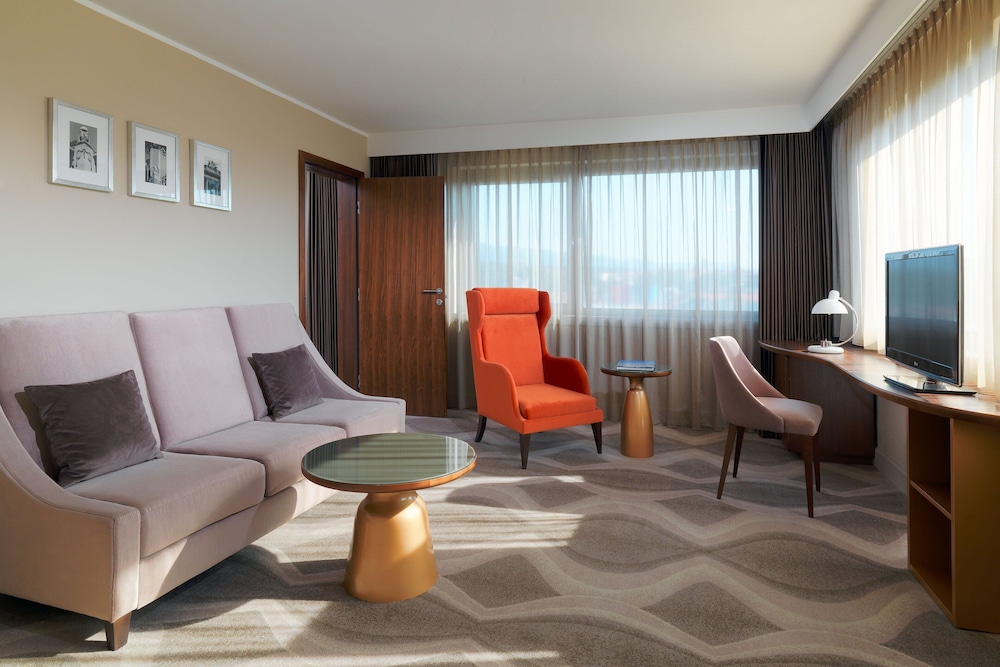 Westin Zagreb Hotel 40/68