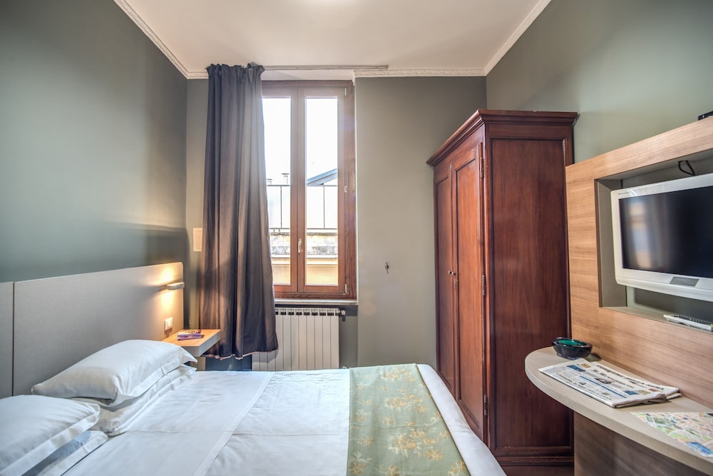 Hotel Marisa 59/114