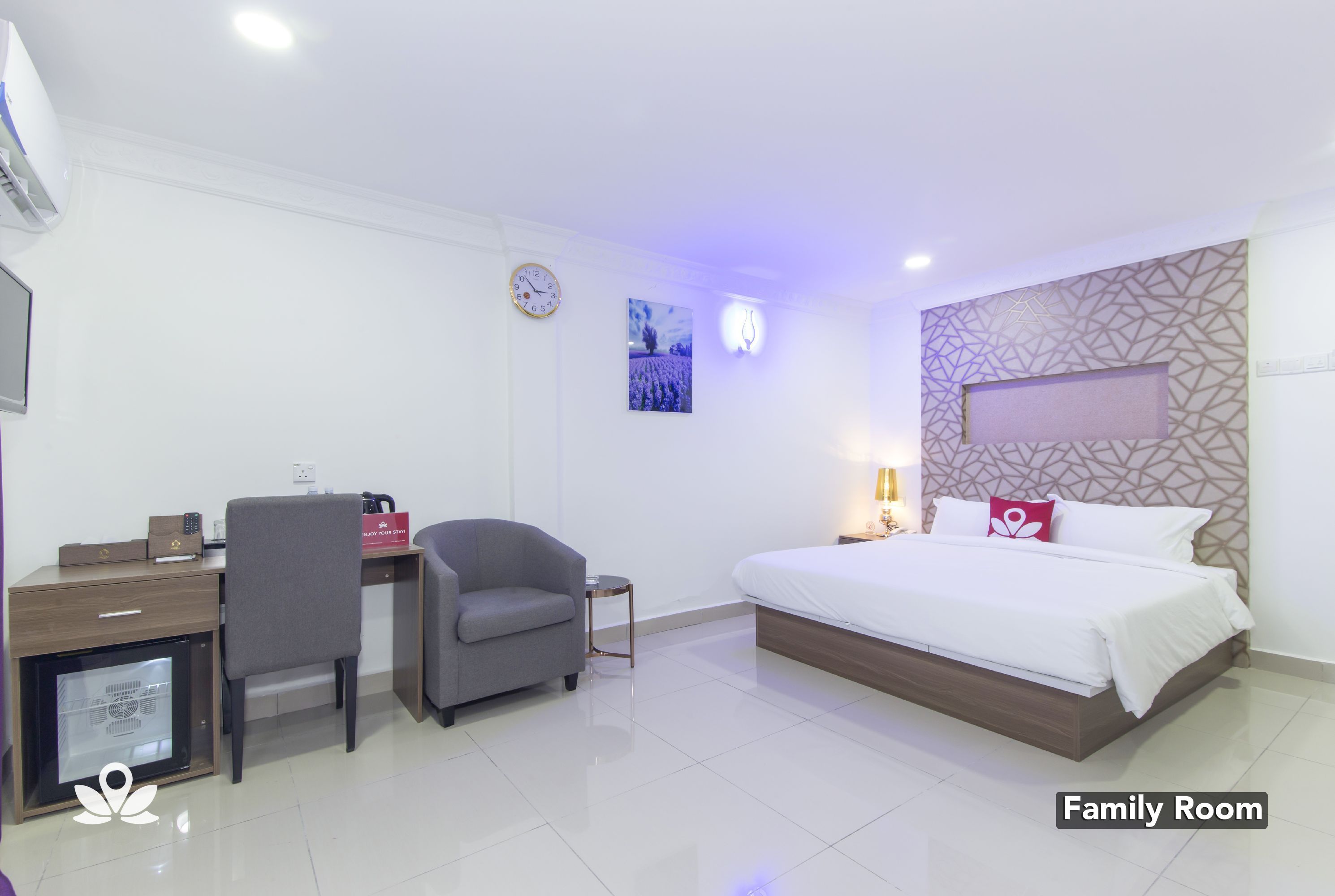 Zen Rooms Poorna Hotel 15/50