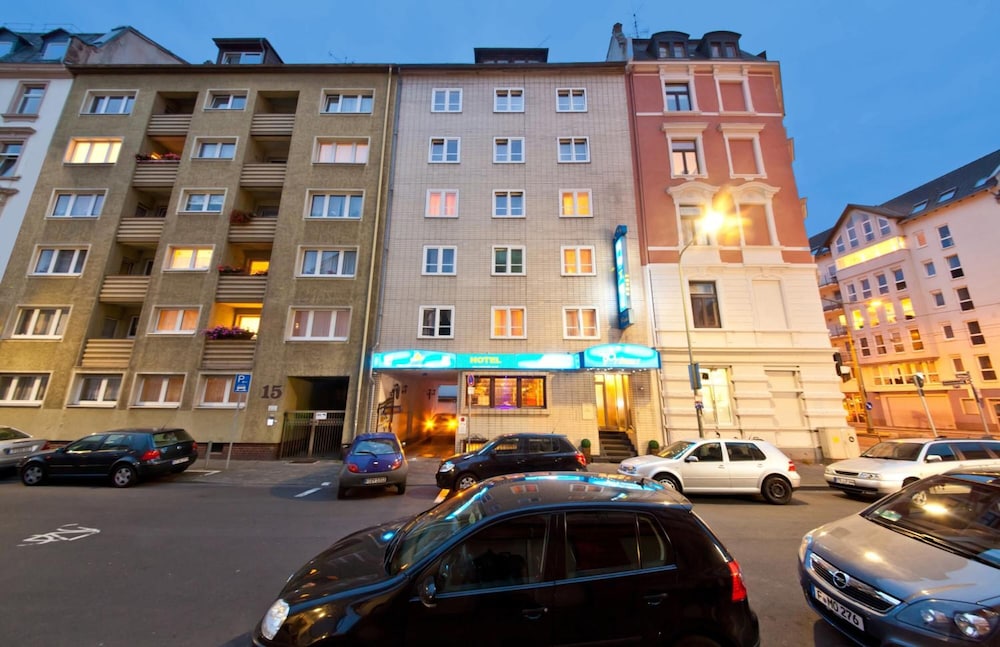 Hotel Primus Frankfurt Sachsenhausen 46/48