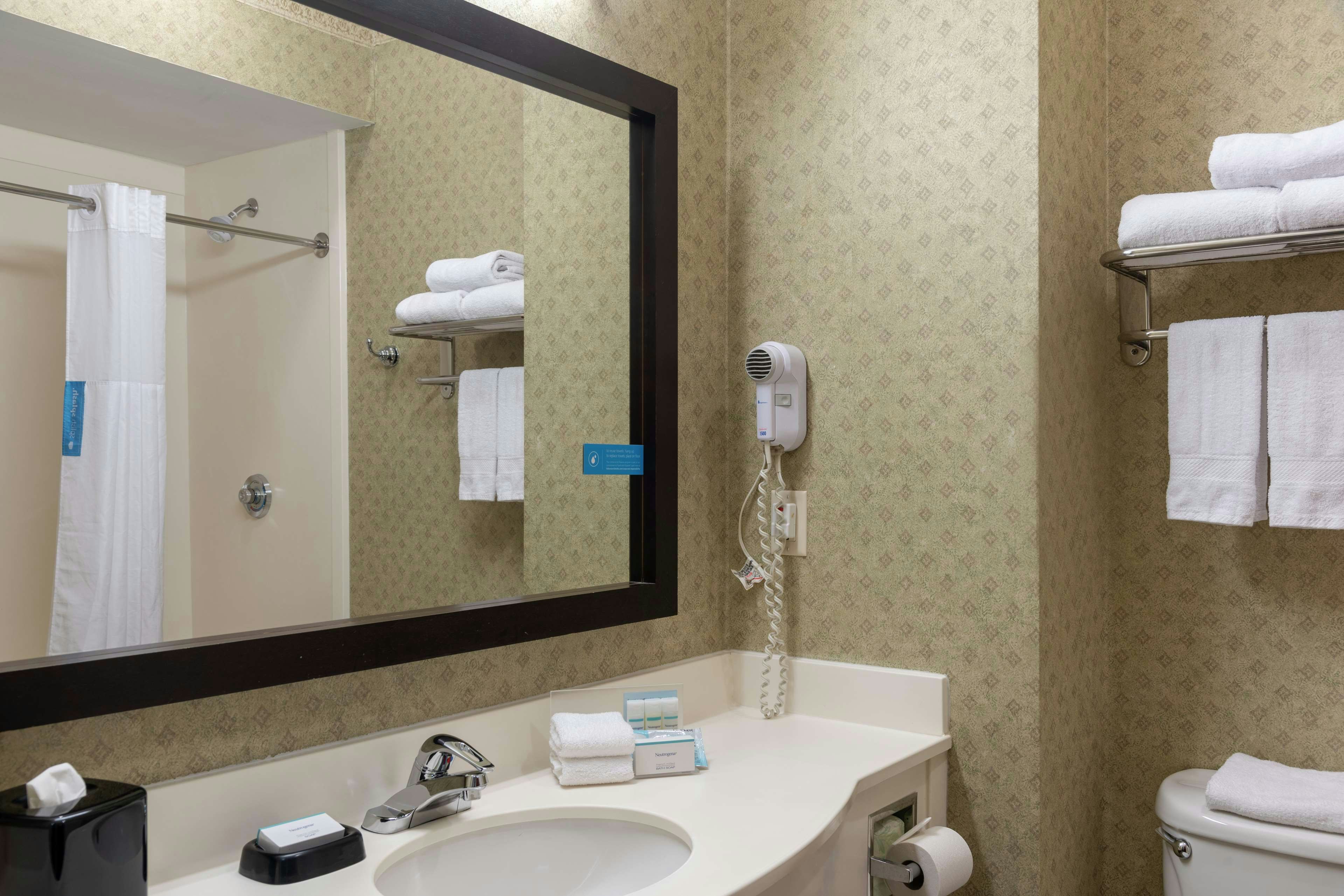 Hampton Inn & Suites Valparaiso 81/81