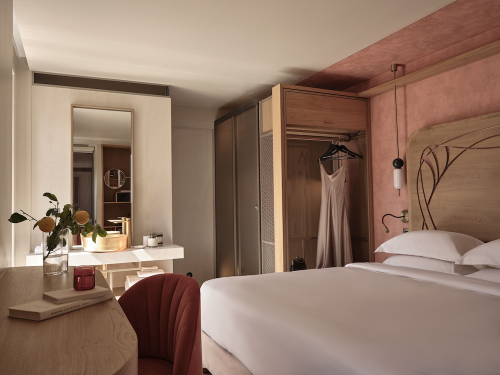 Domus Blanc Boutique Hotel 23/60