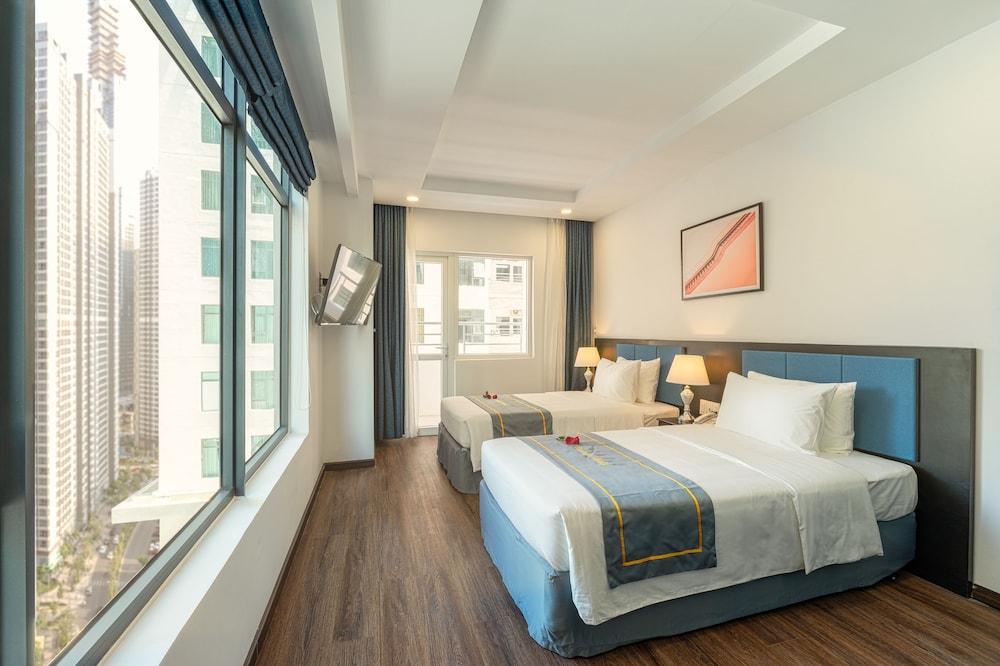 Paralia Hotel Nha Trang 10/31
