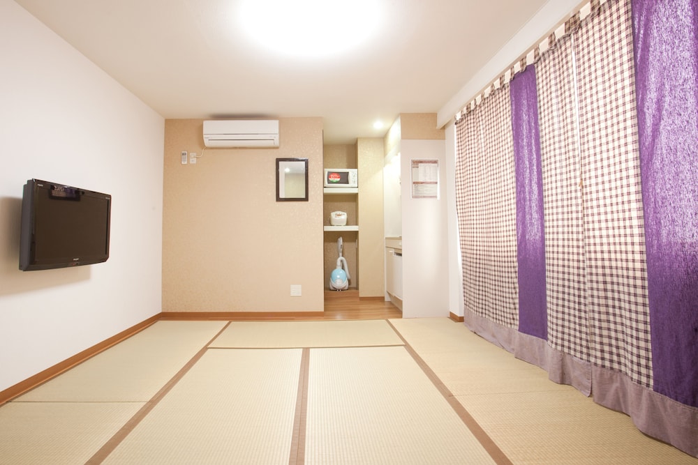 Hotel Hanabi 33/43