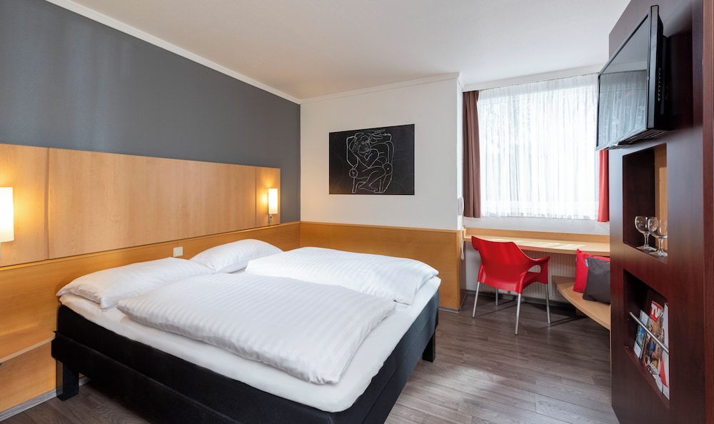 IBIS KASSEL MELSUNGEN 11/50