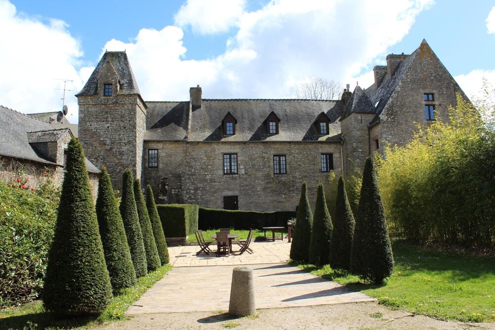 La Maison Obono Hotel & Spa 60/64