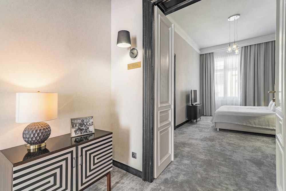 Szewska 22 Boutique 28/50