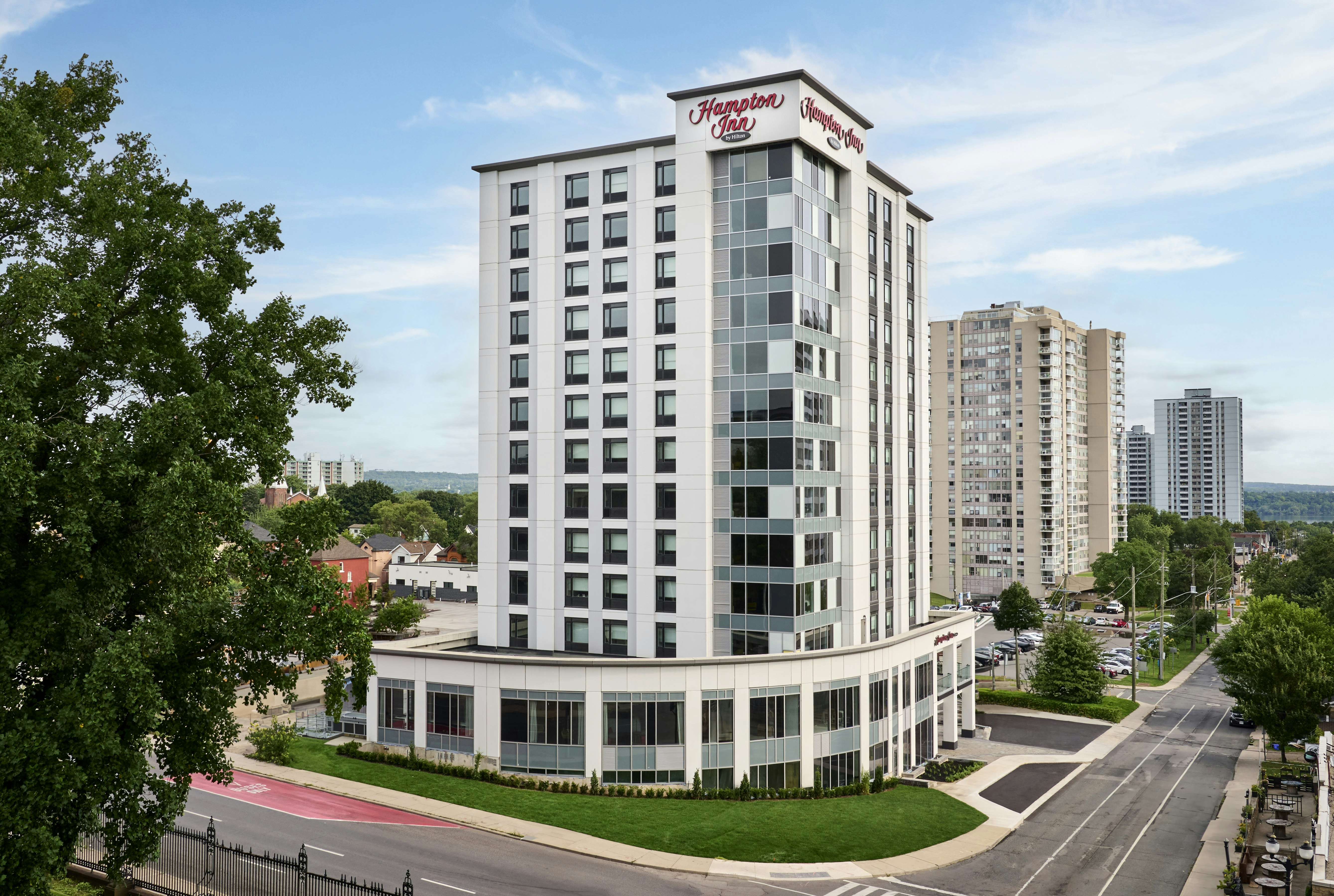 Hampton Inn by Hilton Hamilton 2/22