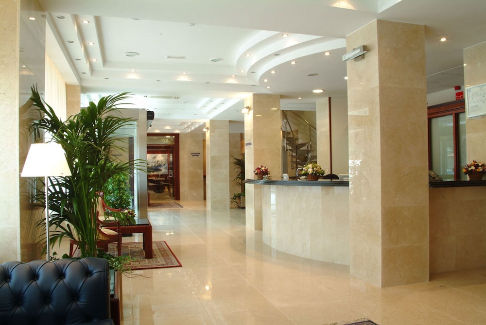 莱加斯皮大酒店(GRAN LEGAZPI) 图片3