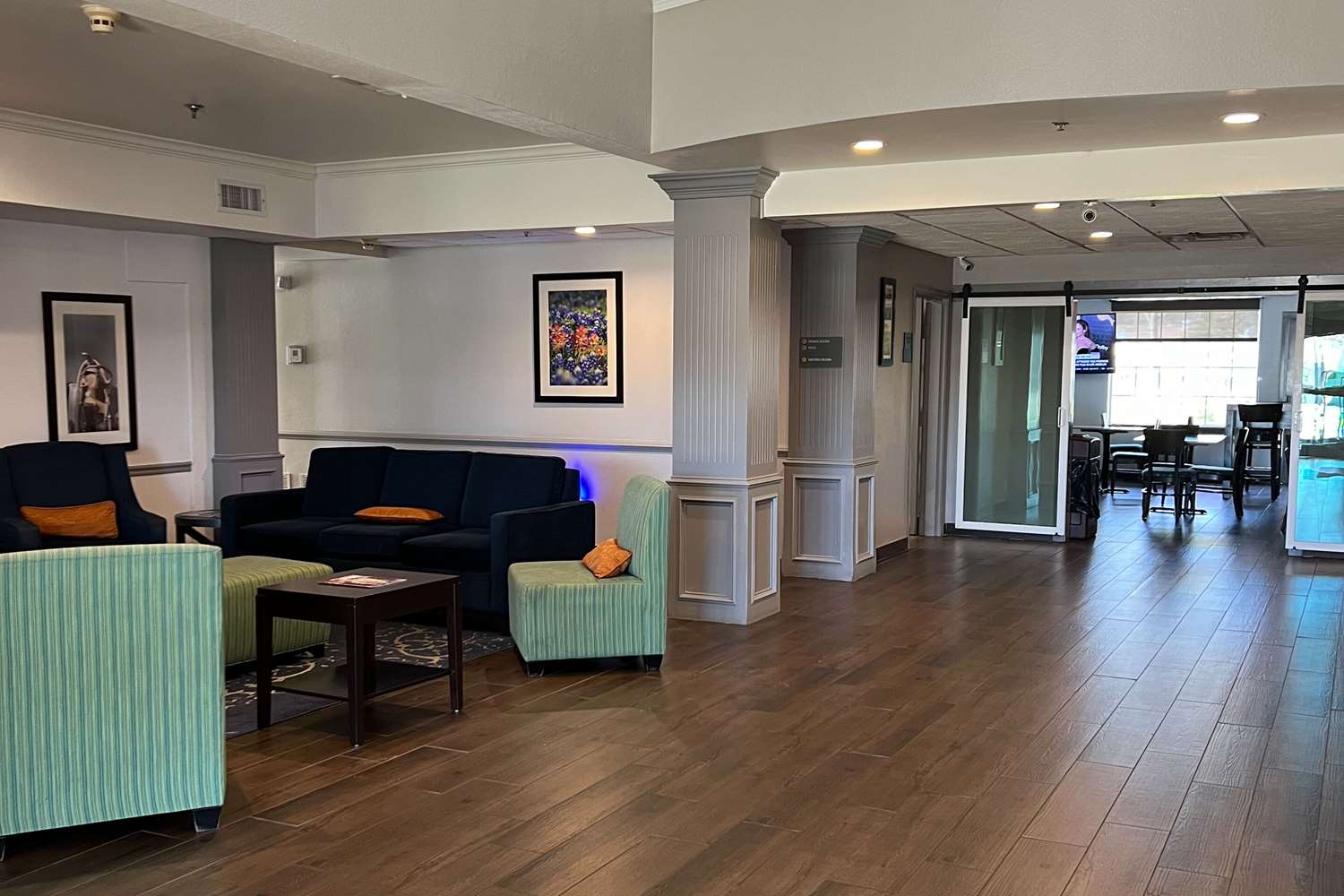 lounge