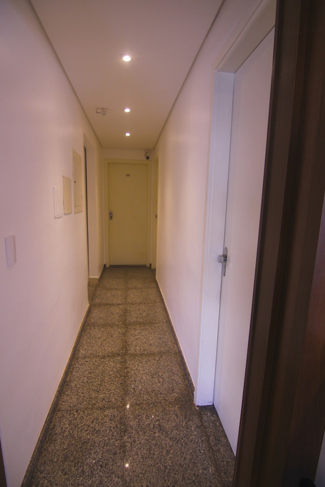 Hotel Alpha 33/62