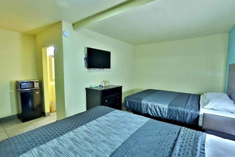Americas Best Value Inn San Antonio Airport South 21/39