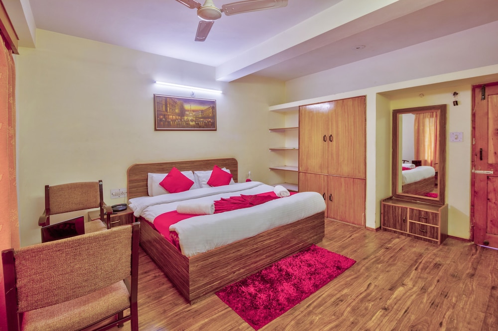 Hotel Monarch Residency 23/50