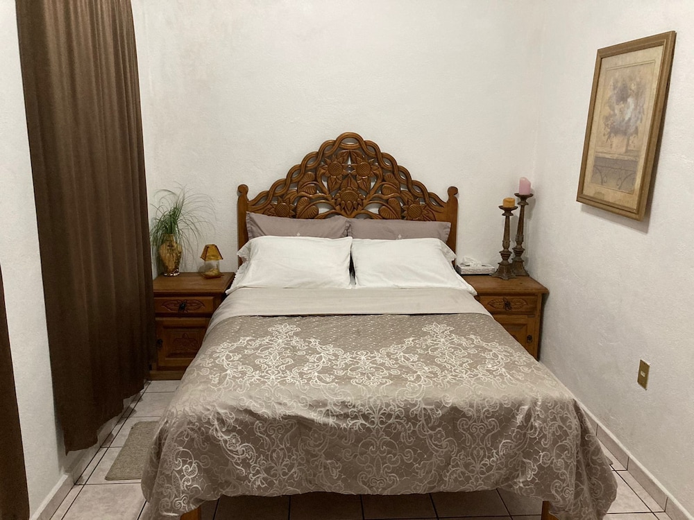 Hostal Casa Blanca 7/50