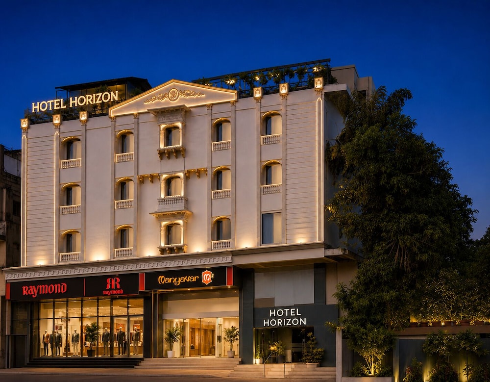 Horizon Hotel 1/49