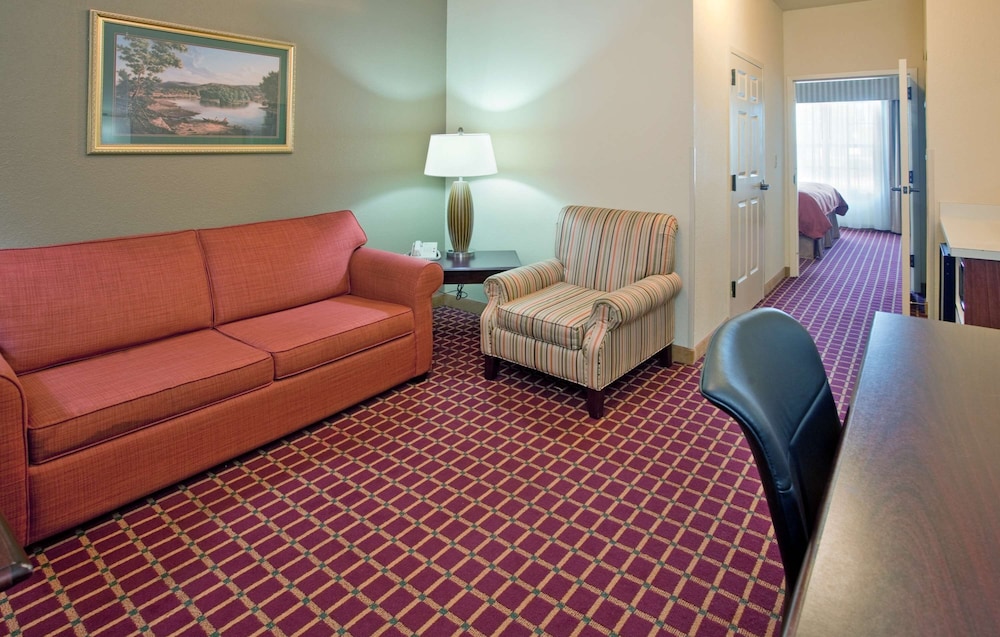 Country Inn & Suites by Radisson, Columbia, SC 24/28