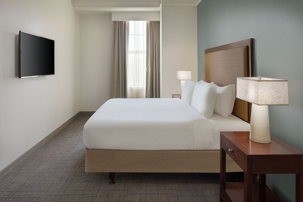 Residence Inn by Marriott Savannah Downtown/Historic District 16/50