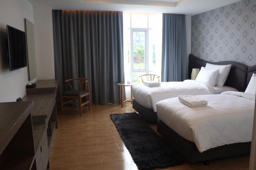Avada Hotel 14/65