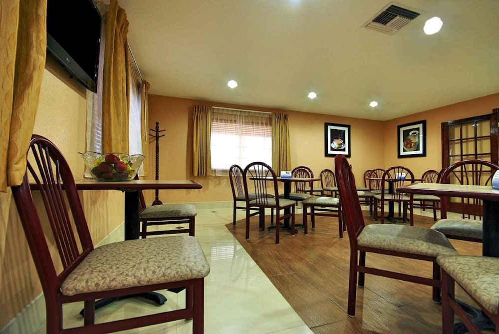 Americas Best Value Inn Sinton 29/32