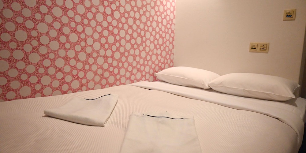 Art Inn Namba 5/51