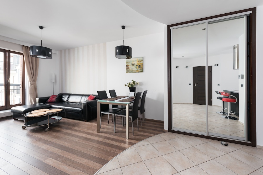 Apartinfo Szafarnia Apartments 30/50