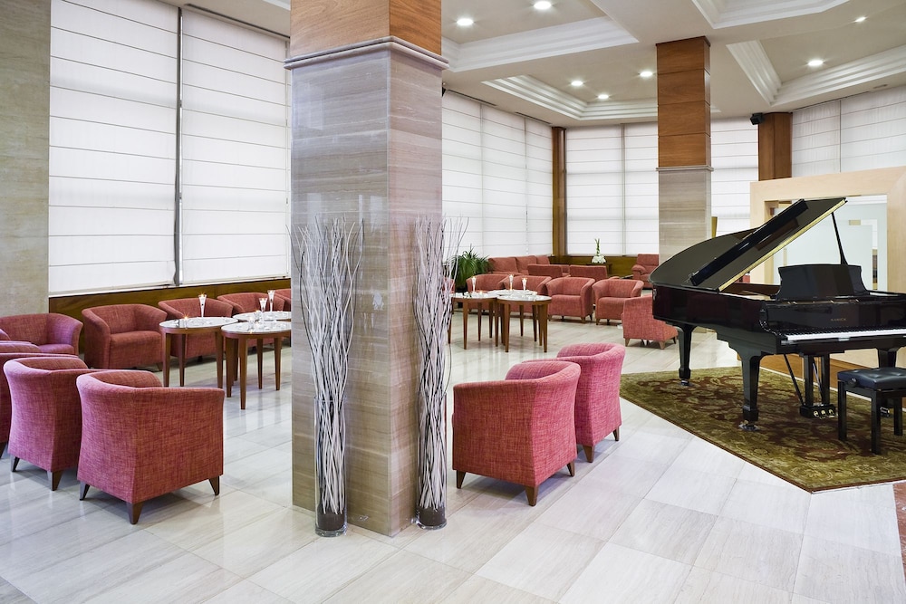 Gran Hotel De Ferrol 28/32