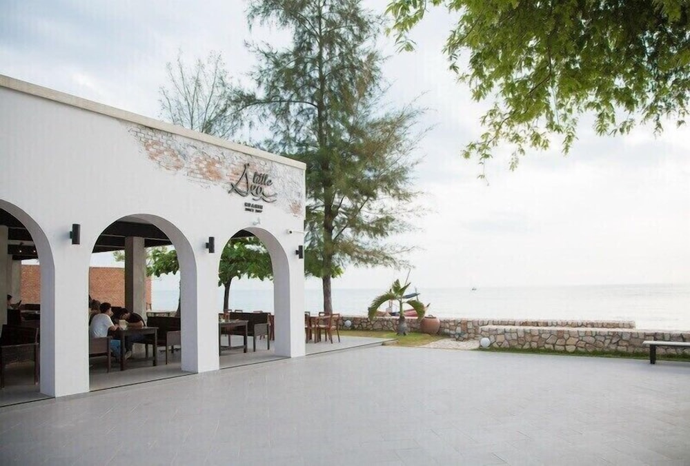 SiamBeach Resort 61/69