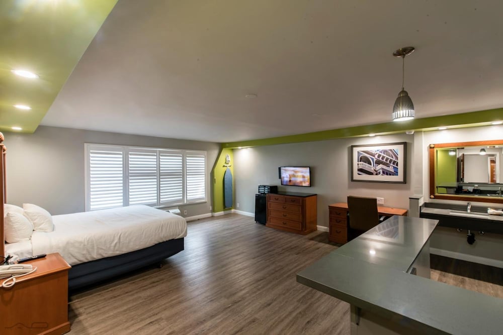 Seascape Inn - A Fairbridge Hotel 36/52