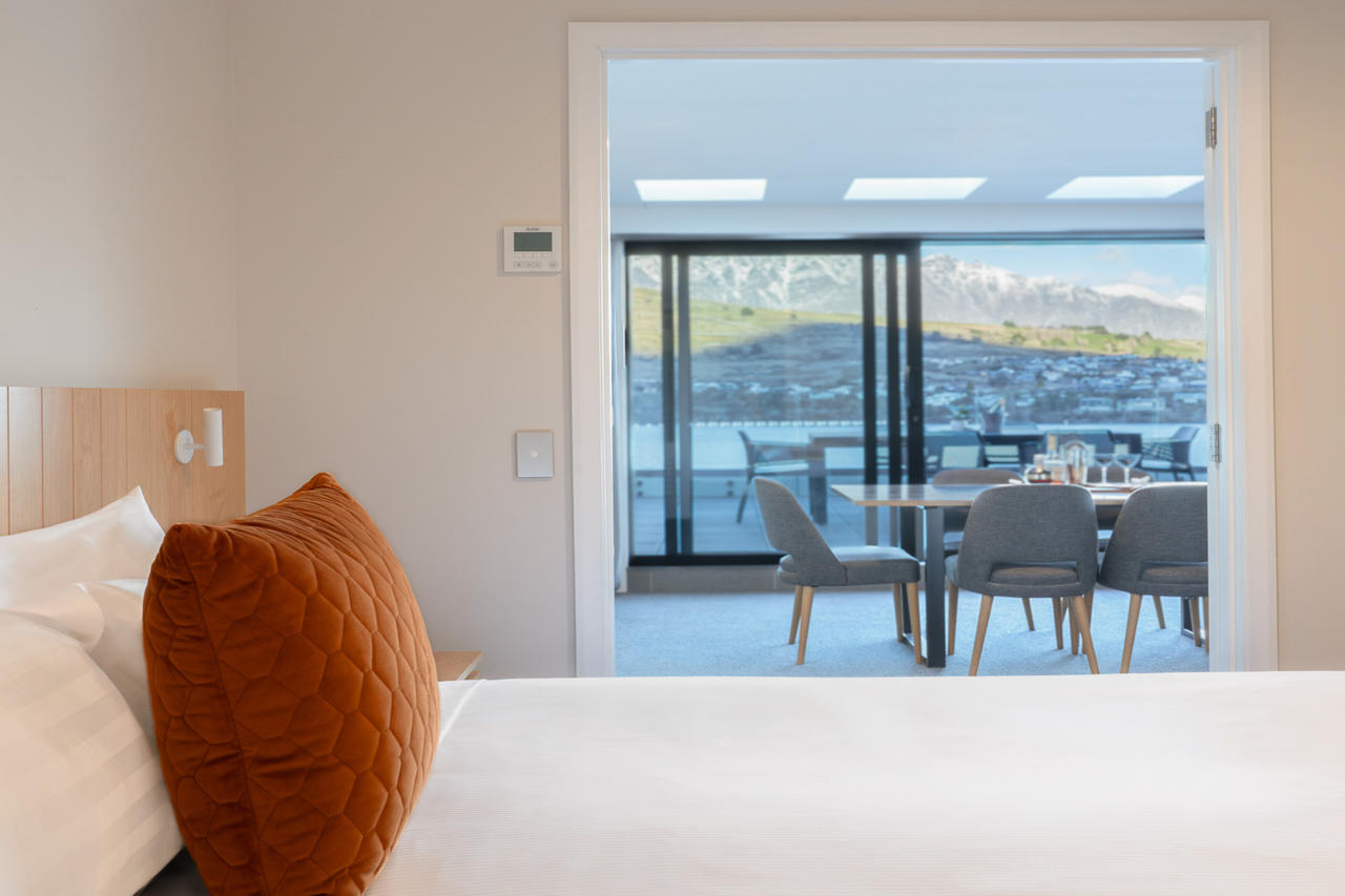 Avani Queenstown Hotel 18/56