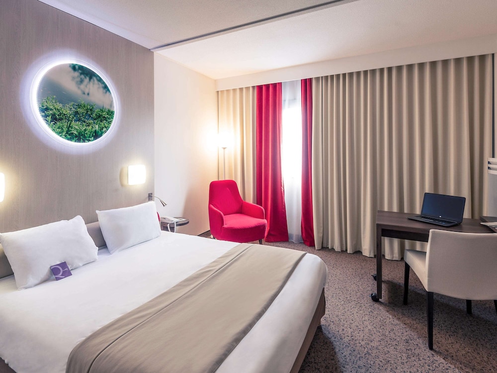 MERCURE NIORT MARAIS POITEVIN 4/50