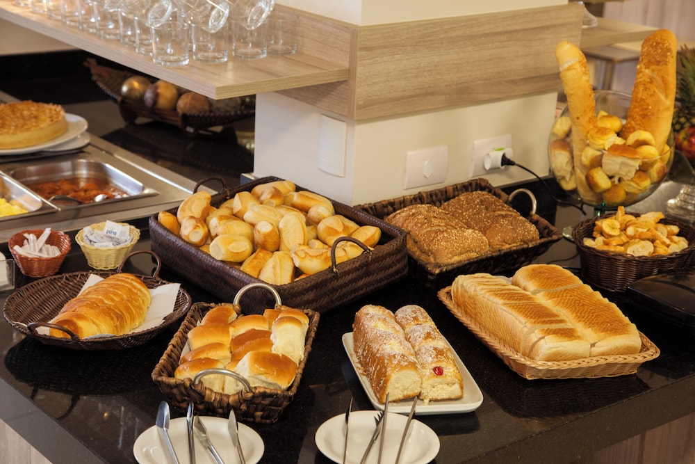 Astron Associado Estoril Hotel 34/64