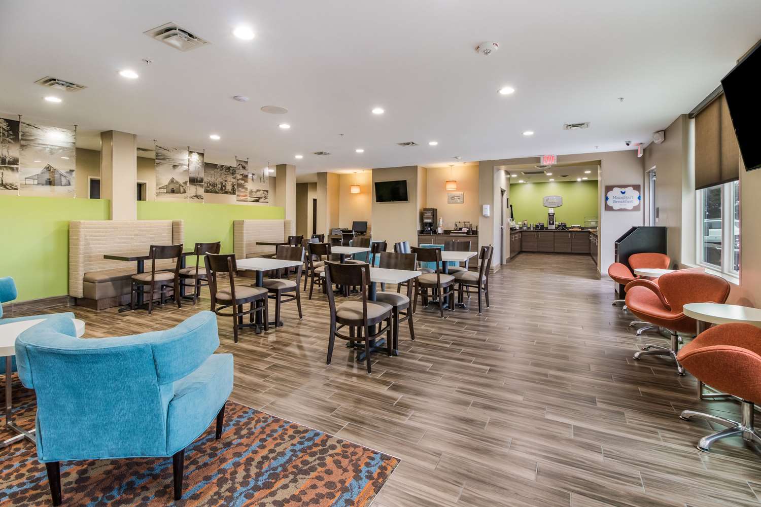 MainStay Suites at Discovery Park of America 34/38