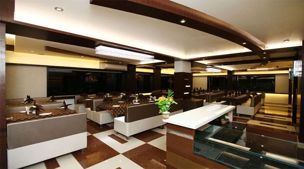 HOTEL ATITHI 18/18