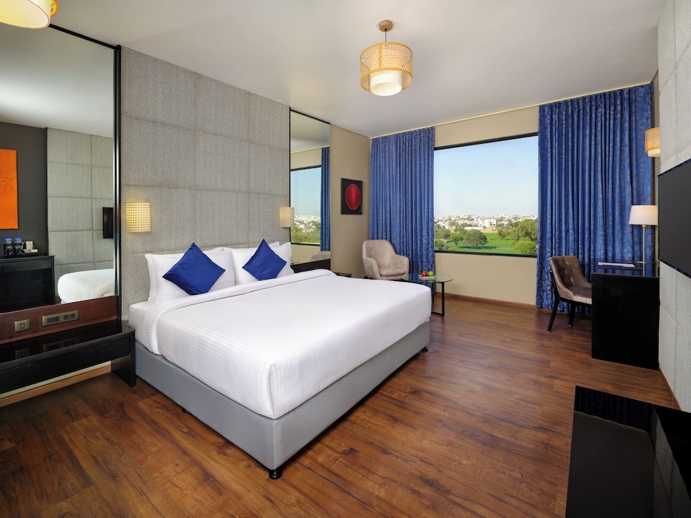 Essentia Luxury Hotel Indore 32/68