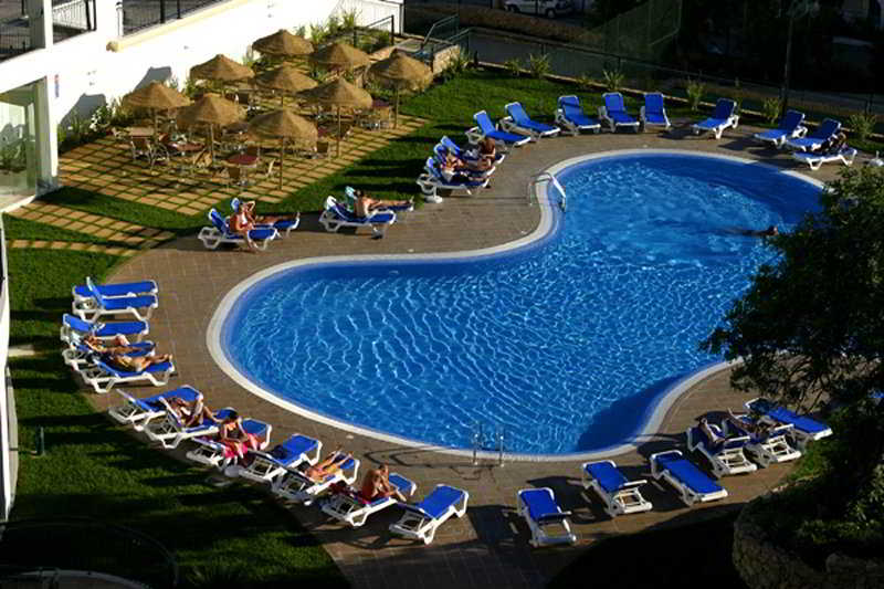CERRO MAR GARDEN 24/27
