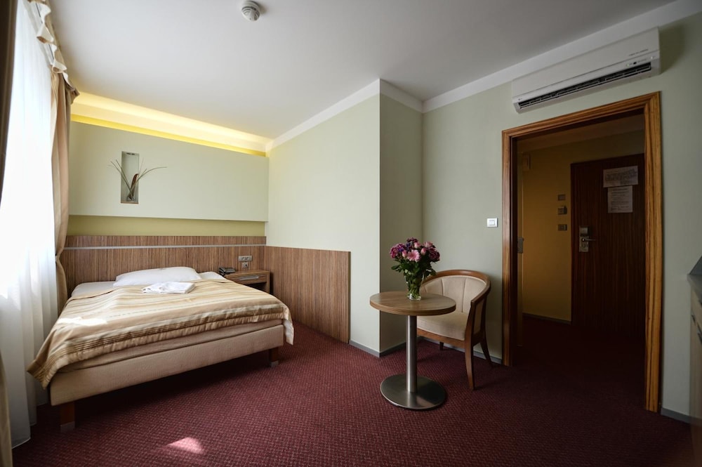 Hotel Vaka 17/41