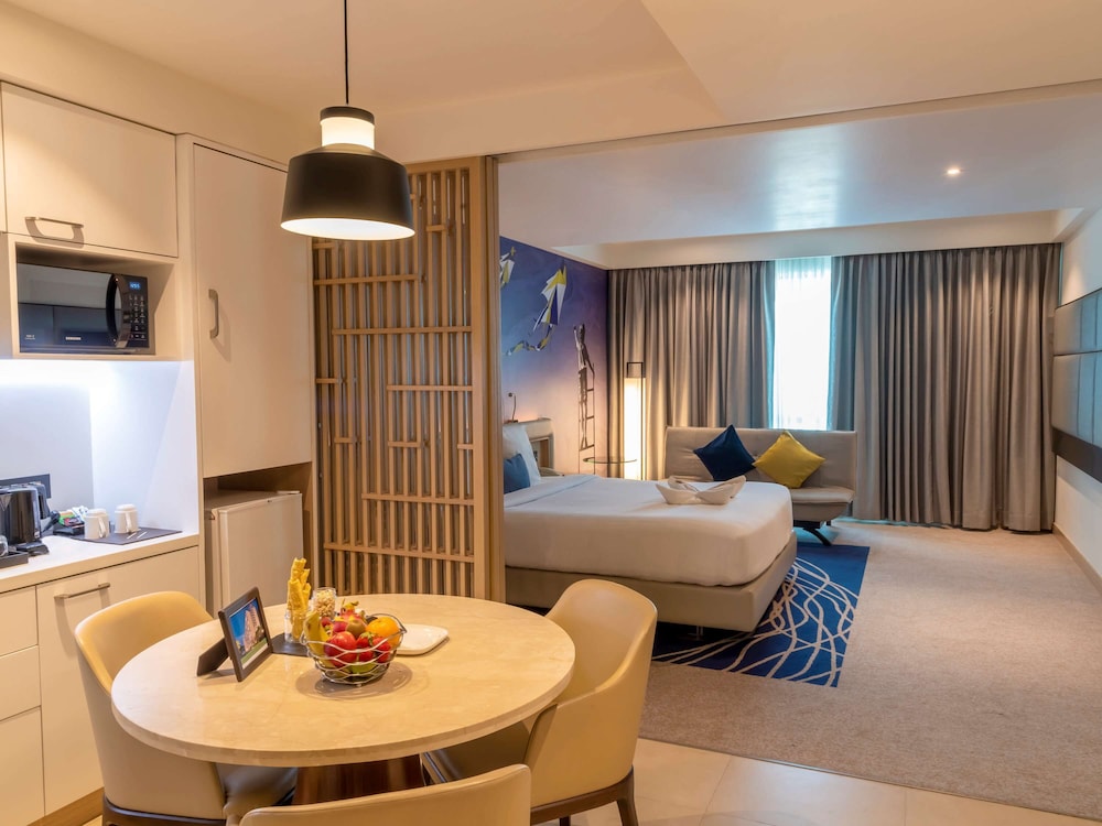 Novotel Ahmedabad 46/71